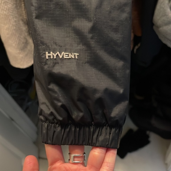 North face rain jacket - Picture 6 of 6